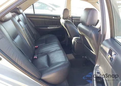 2002 Toyota Camry Se V6 z USA, uszkodzony, nr VIN 4T1BF32K02U002717